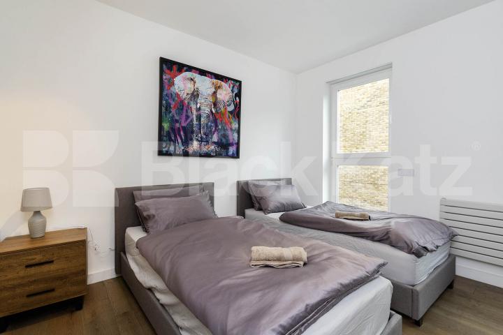 Spacious 4 bed 2 bath set in a period conversion close to Euston St  Drummond Street, Camden / Euston